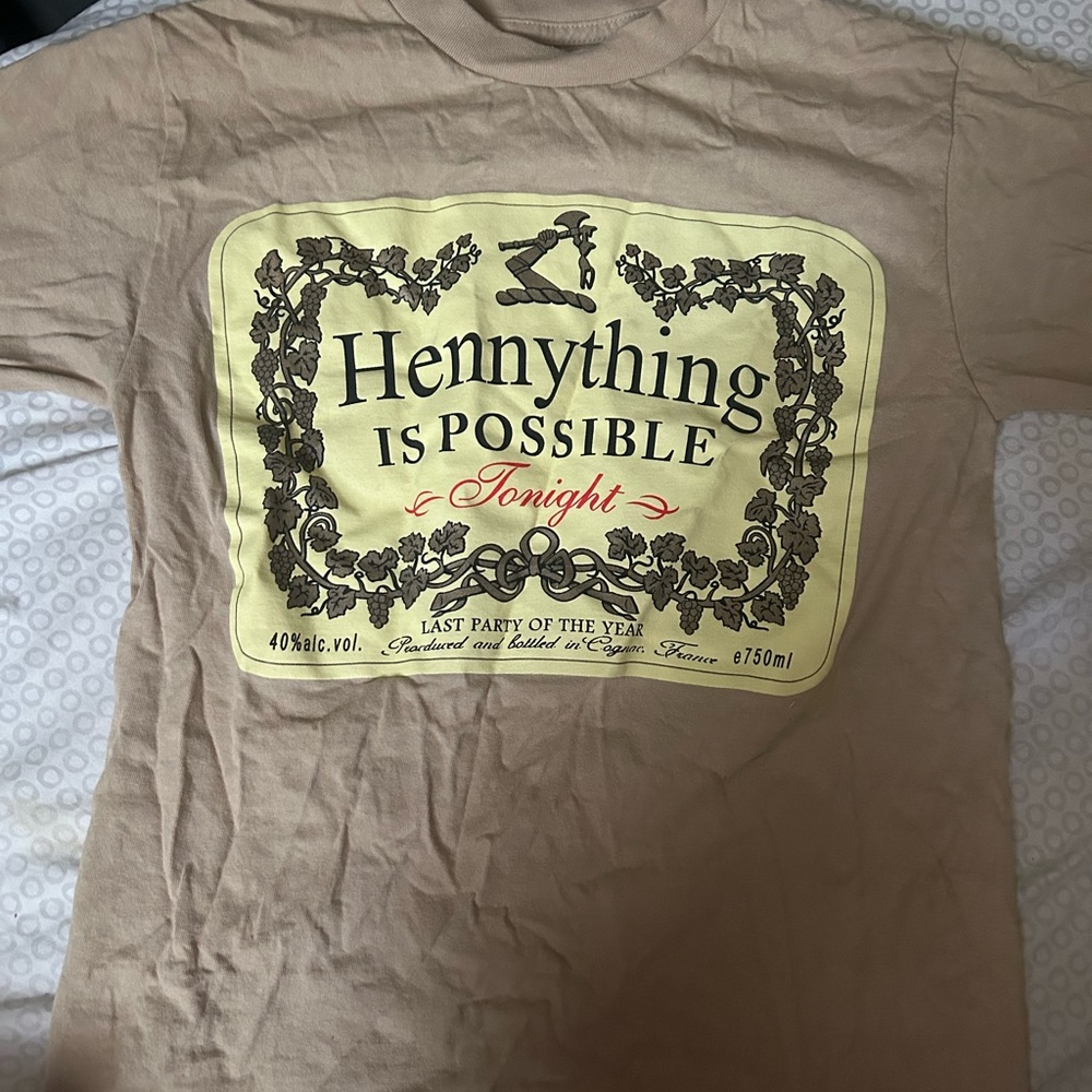 men’s graphic tee